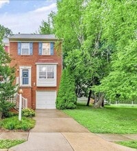 Building Photo - 8624 Sanderling Dr