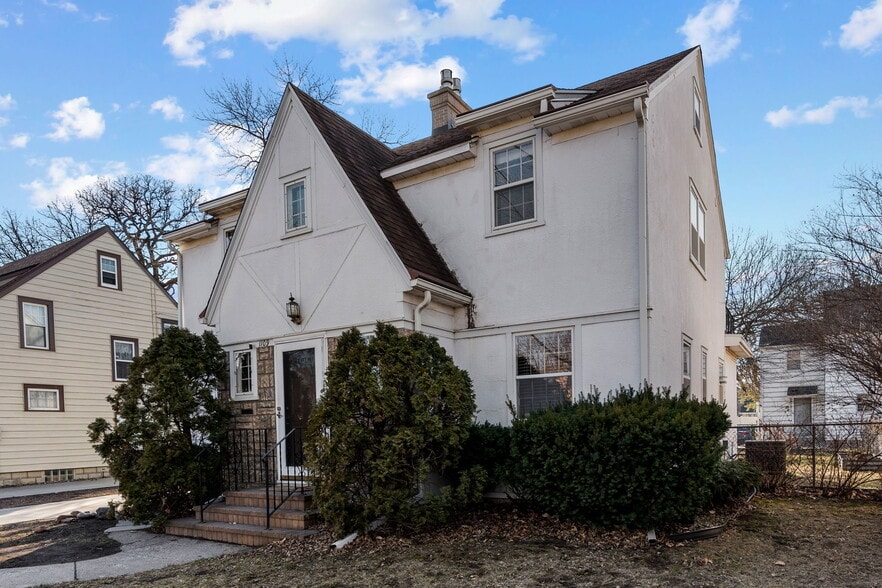 Building Photo - 1109 3rd St NW