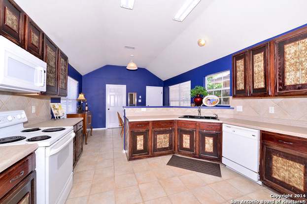 Building Photo - 21110 Las Lomas Blvd