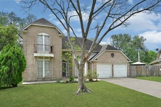 Building Photo - 4510 Beechcraft St