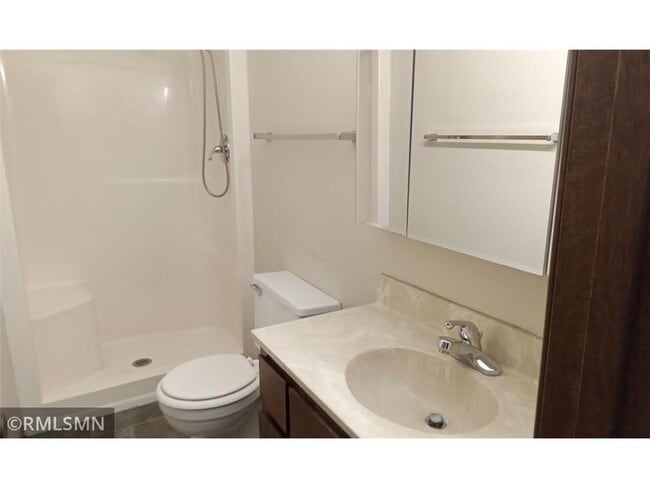 Building Photo - 2323 W Territorial Rd