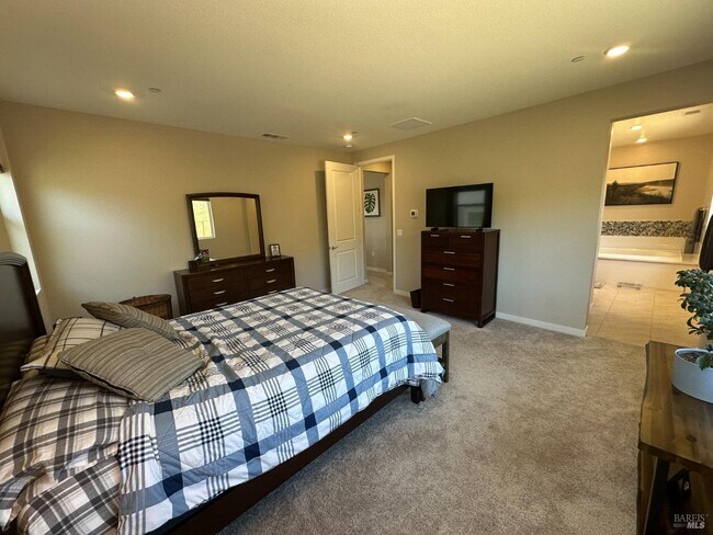 Building Photo - 8178 Rainwater Dr