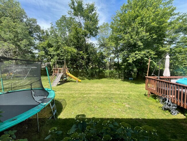 Building Photo - 3744 Jonathan Ridge Rd