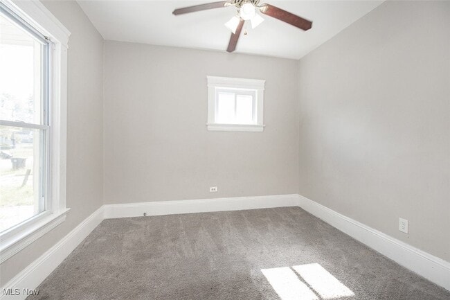 Building Photo - 844 E 154th St