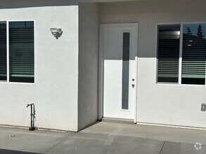 Building Photo - 12628 Fletcher Dr