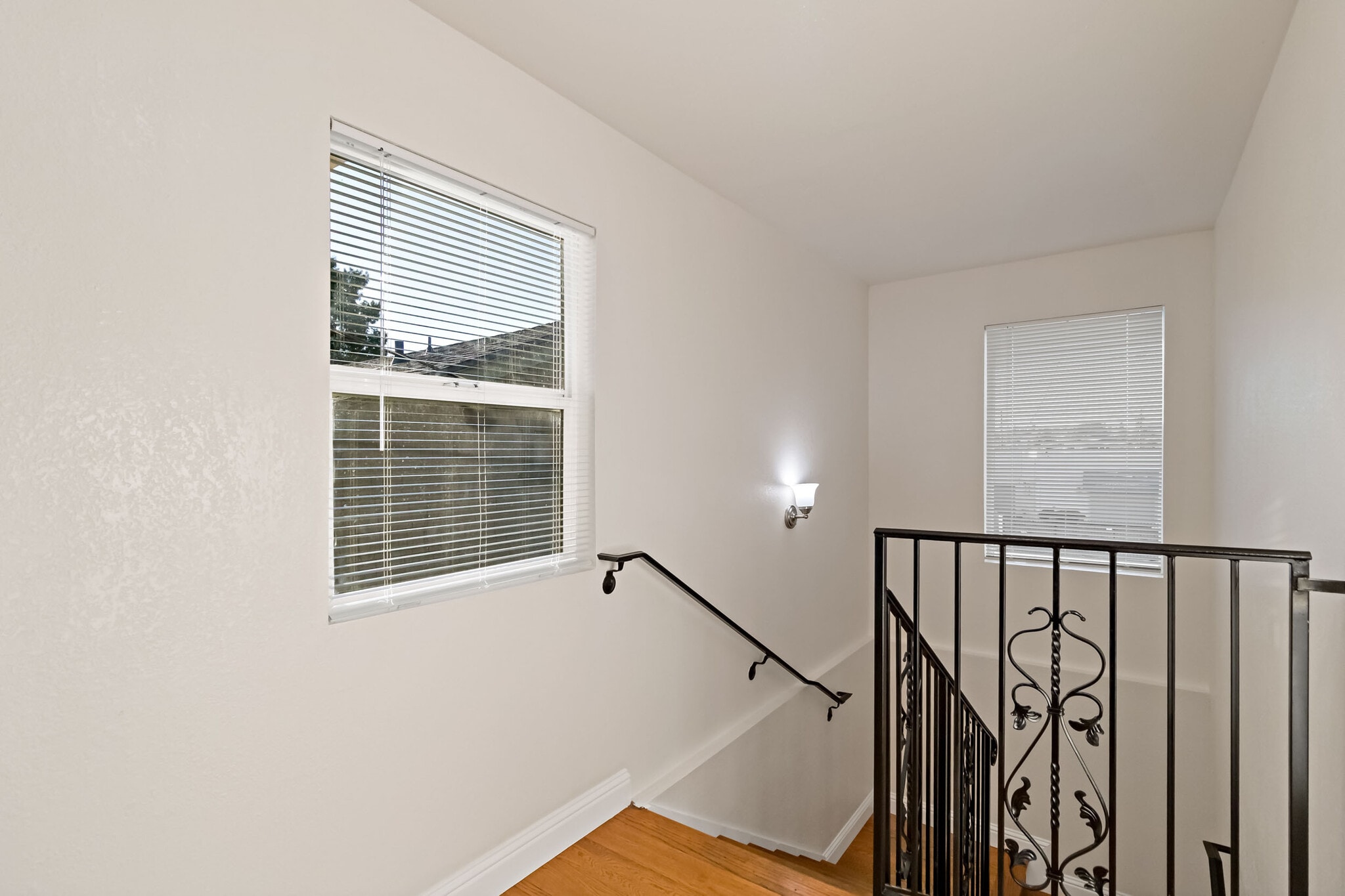 Building Photo - 2644 62nd Ave