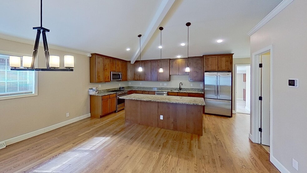 Building Photo - 1105 N Monaco Street Pky