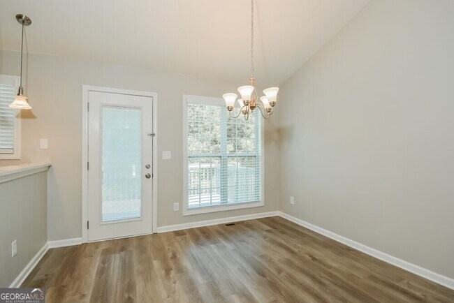 Building Photo - 1442 Paddocks Ct