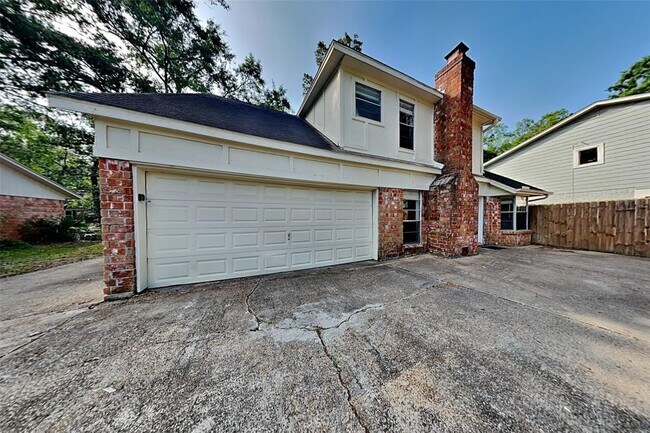 Building Photo - 2043 Shadow Rock Dr