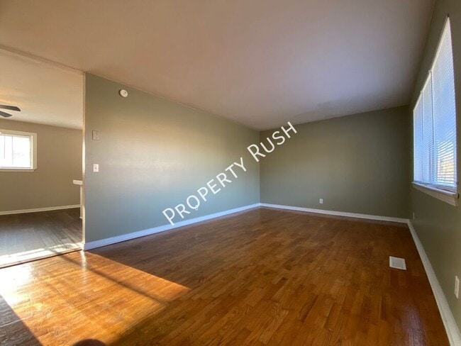 Building Photo - 7728 Nautical Way