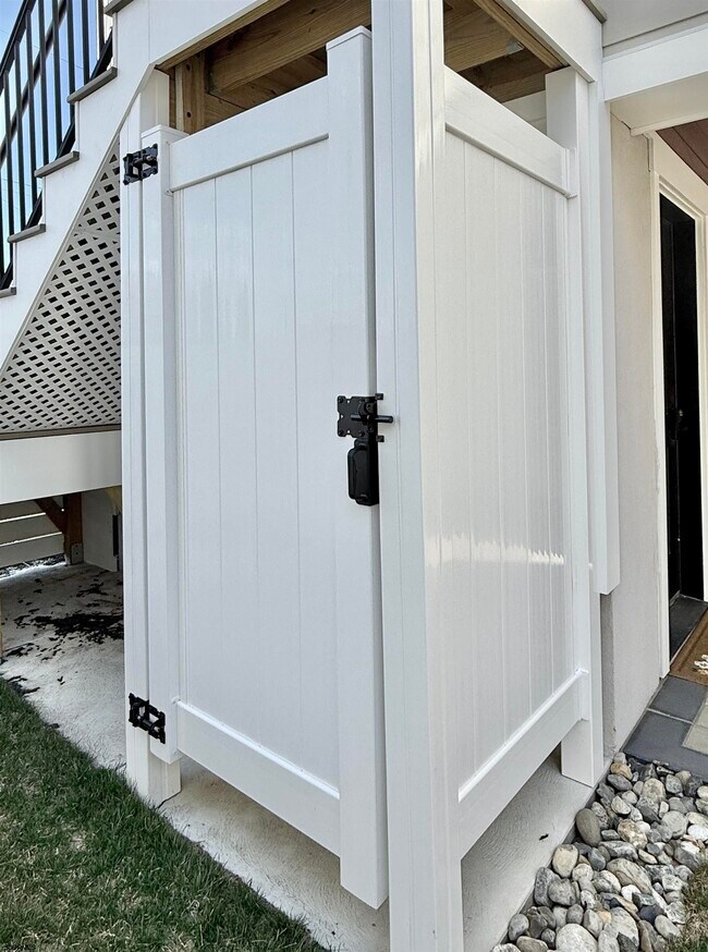 Building Photo - 100 S Frontenac Ave