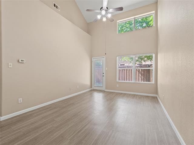 Building Photo - 10116 Wake Bridge Dr
