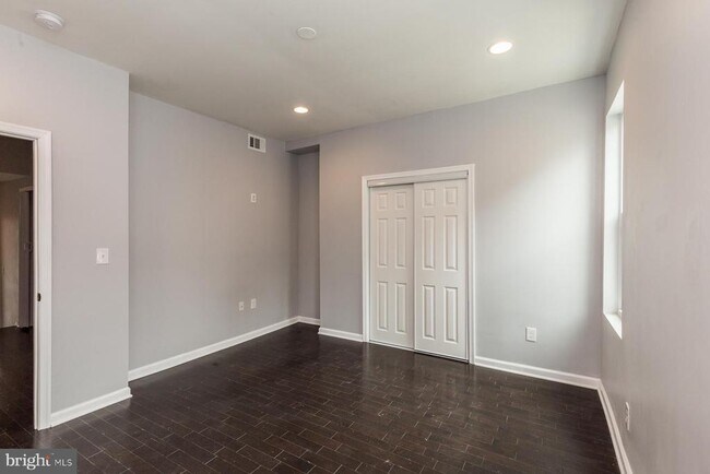 Building Photo - 1626 N 25th St