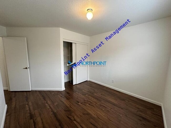 Building Photo - Remodeled 3BD/2BA Gem in Vintage Park