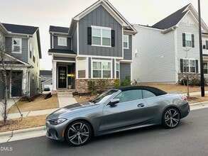 Building Photo - 393 Natsam Wds Wy