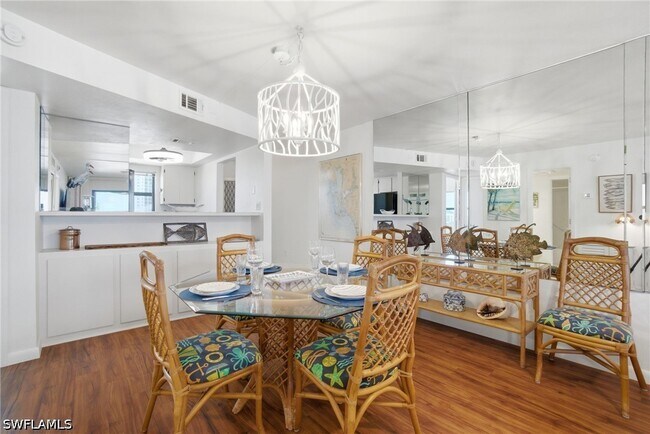 Building Photo - 4450 Estero Blvd