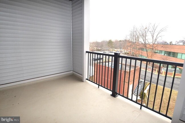 Building Photo - 13651 Innovation Station Lp