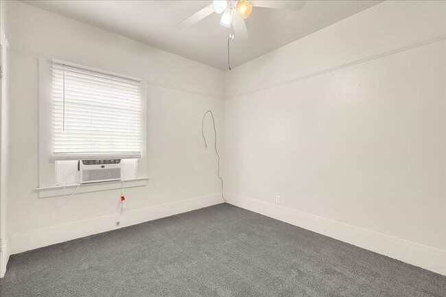 Building Photo - 2108 I St