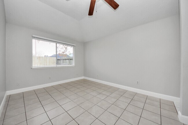 Building Photo - 20627 Burwood Cir