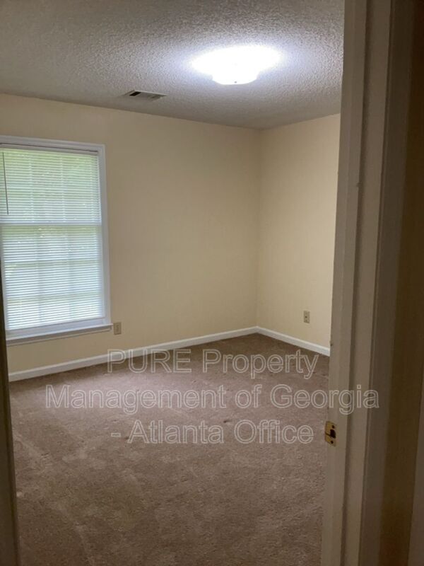 Building Photo - 1195 Parkwood Chase NW