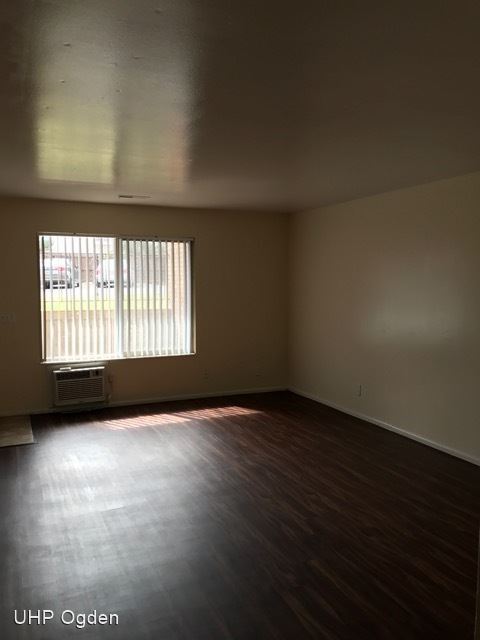 Building Photo - 1280-1298 E 5825 S