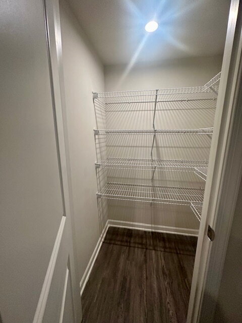 Building Photo - Luxury Townhome in a Prime Goodlettsville Location just Minutes to Nashville!