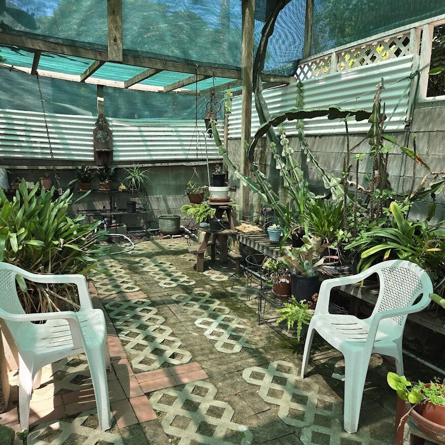 Building Photo - 3555 Colonial Ave