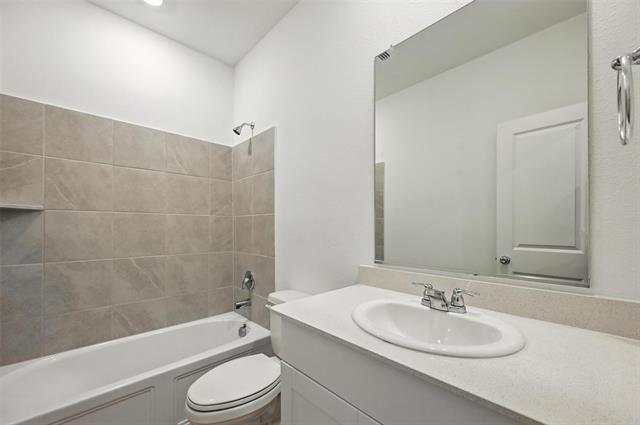 Building Photo - 3008 Chinkapin Ln