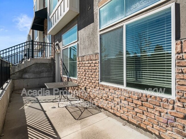 Building Photo - 166 W 1000 S