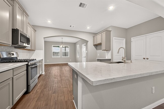 Building Photo - 14122 Sunrise Arbor Ln