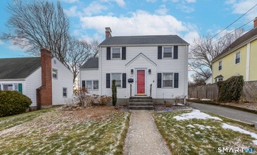 Building Photo - 335 Commonwealth Ave