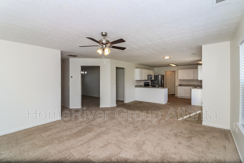 Building Photo - 517 Cascade Walk
