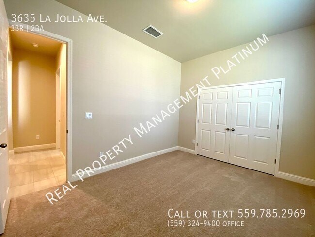 Building Photo - 3635 La Jolla Ave
