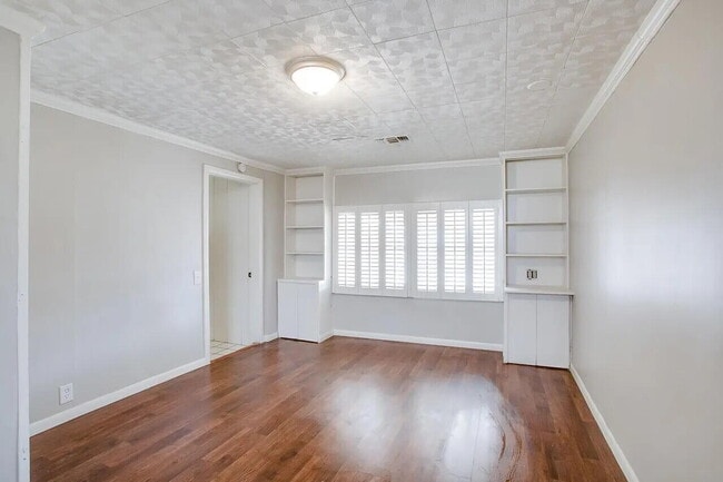 Building Photo - 2706 36th St