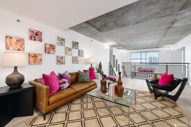 Building Photo - 200 Brannan St