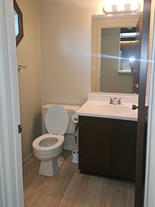 Guest Bathroom on Main Floor - 588 W Indian Creek Dr