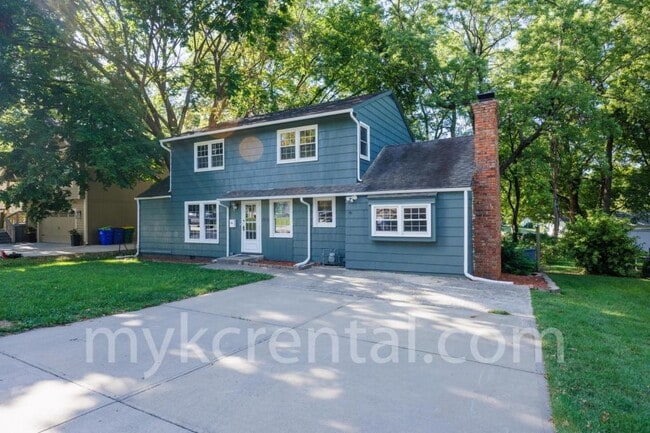 Primary Photo - 7915 W 59th Terrace