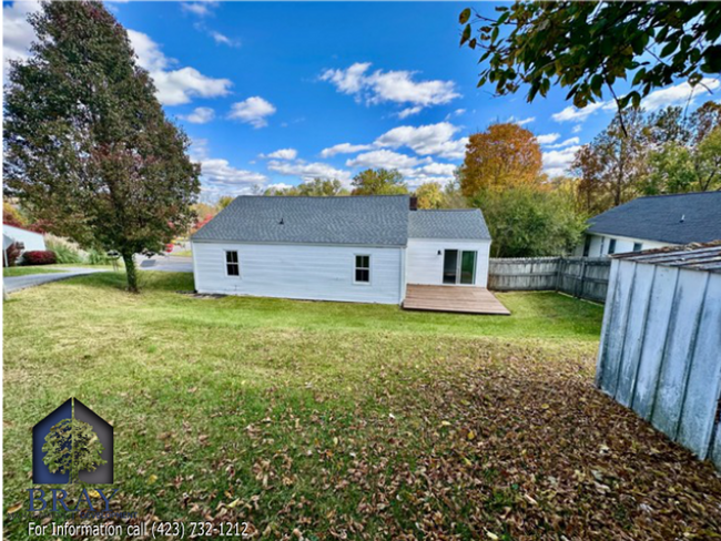 Building Photo - 700 Antioch Rd