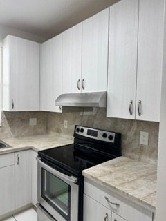 Building Photo - 14312 NW 83rd Pl
