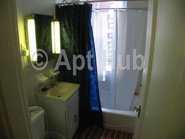 Building Photo - 1.0 bedroom in Cambridge Massachusetts 02138