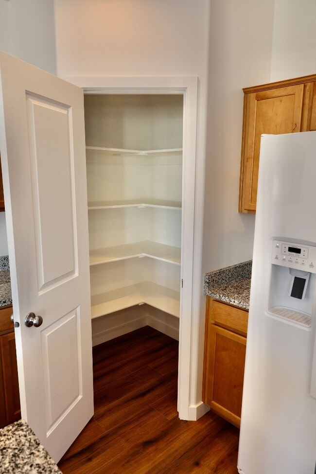 Building Photo - 15104 S Wild Horse Wy