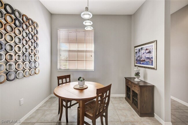 Building Photo - 12607 Fox Ridge Dr