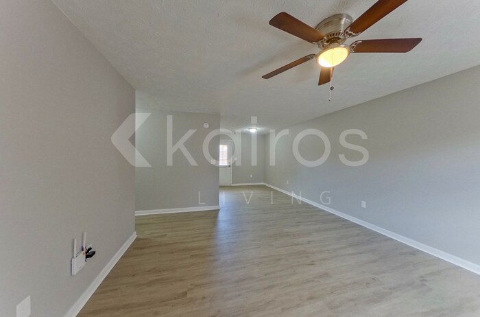 Building Photo - 185 Deer Pkwy