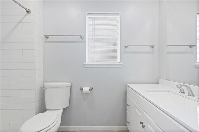 Building Photo - 7043 Drowsy Pine Dr