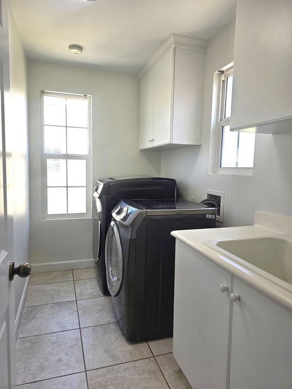 Building Photo - 2862 Echo Springs Dr