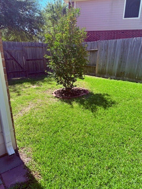 Building Photo - 32515 Rosella Ln
