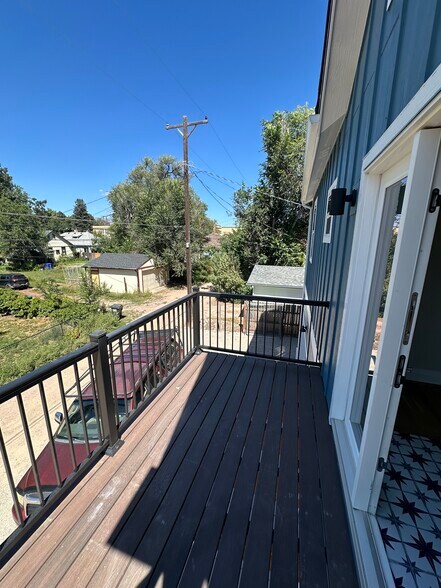 Building Photo - 918 N El Paso St