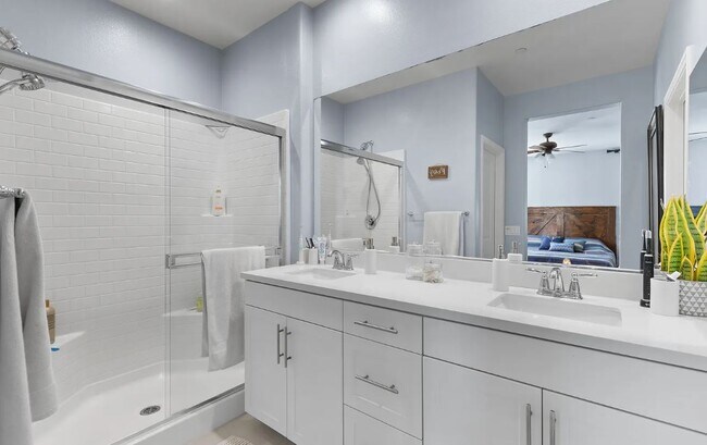 Building Photo - 524 Turnstone Ln