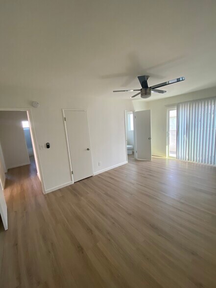 Building Photo - 5138 Denny Ave