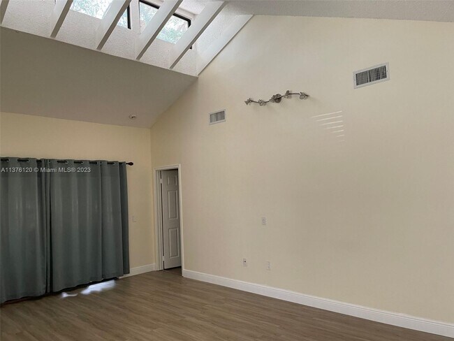 Building Photo - 9871 NW 16th St